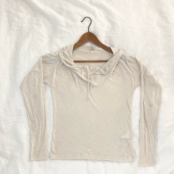 Part Two Karrie Long Sleeve Cowl Neck Top - Picture 4 of 11